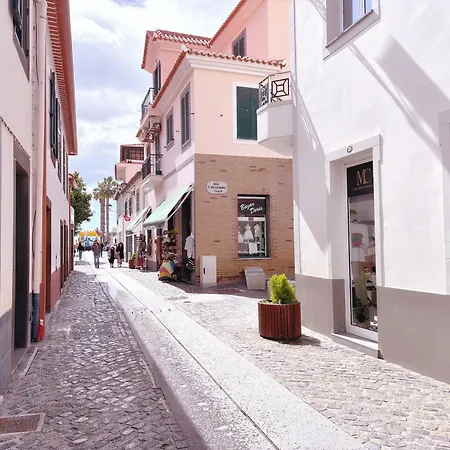 Angela`s Loft Semesterbostad *