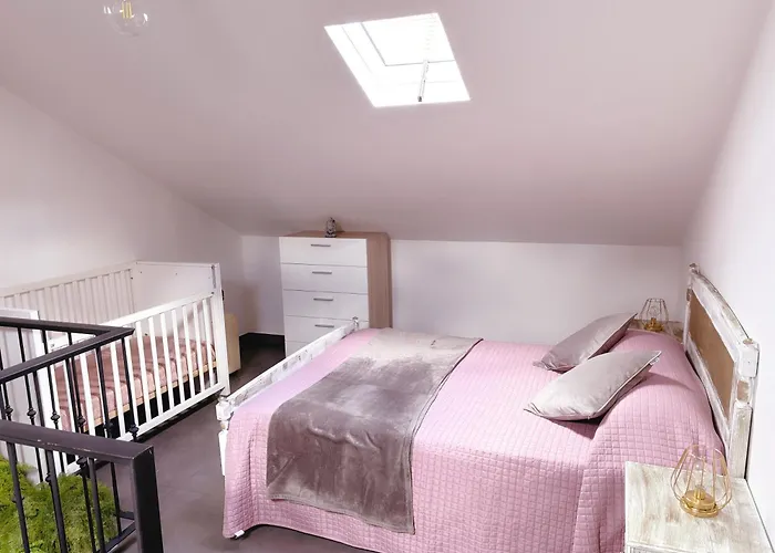 Angela's Loft Tatil Evi